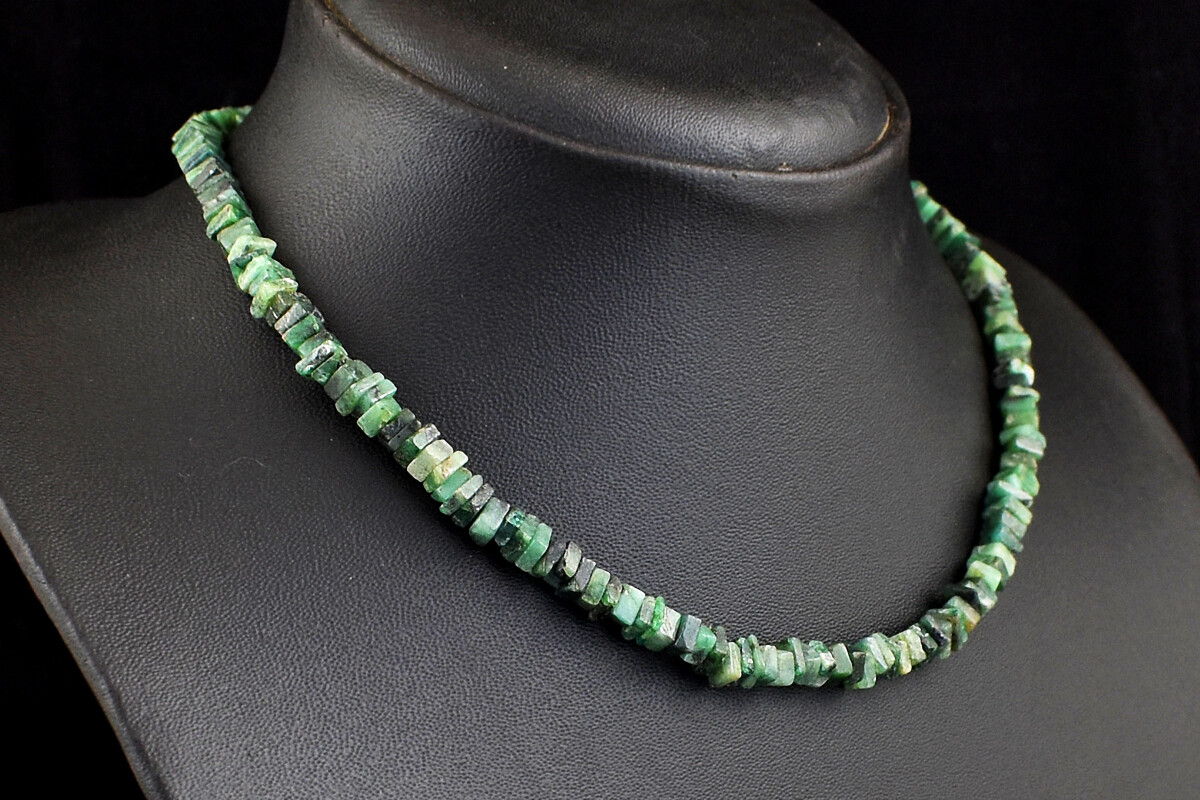 123 Cts Earth Mined Untreated Emerald Heishi Beads Necklace Jewelry JK 49E332