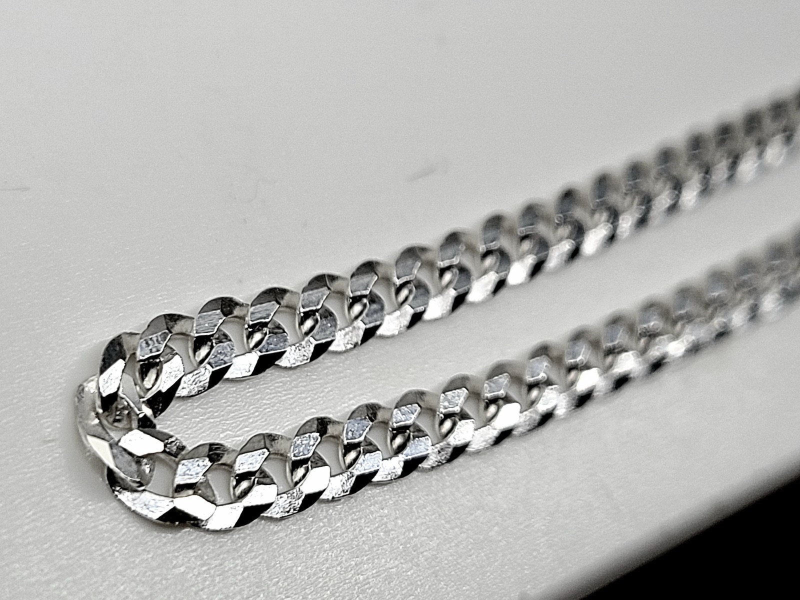 P.LUX Italy 925 silver 7″x4mm curb link braclet with Lobster Clasp, NEW