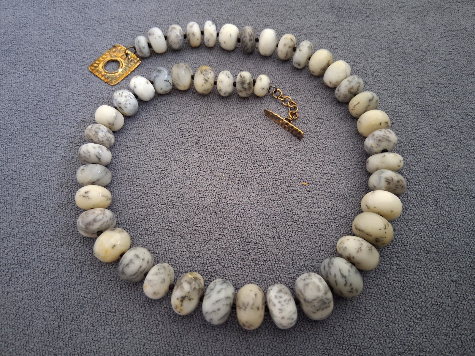 Carol Brodie – Beaded – 18 inch -necklace – Excellent Condition