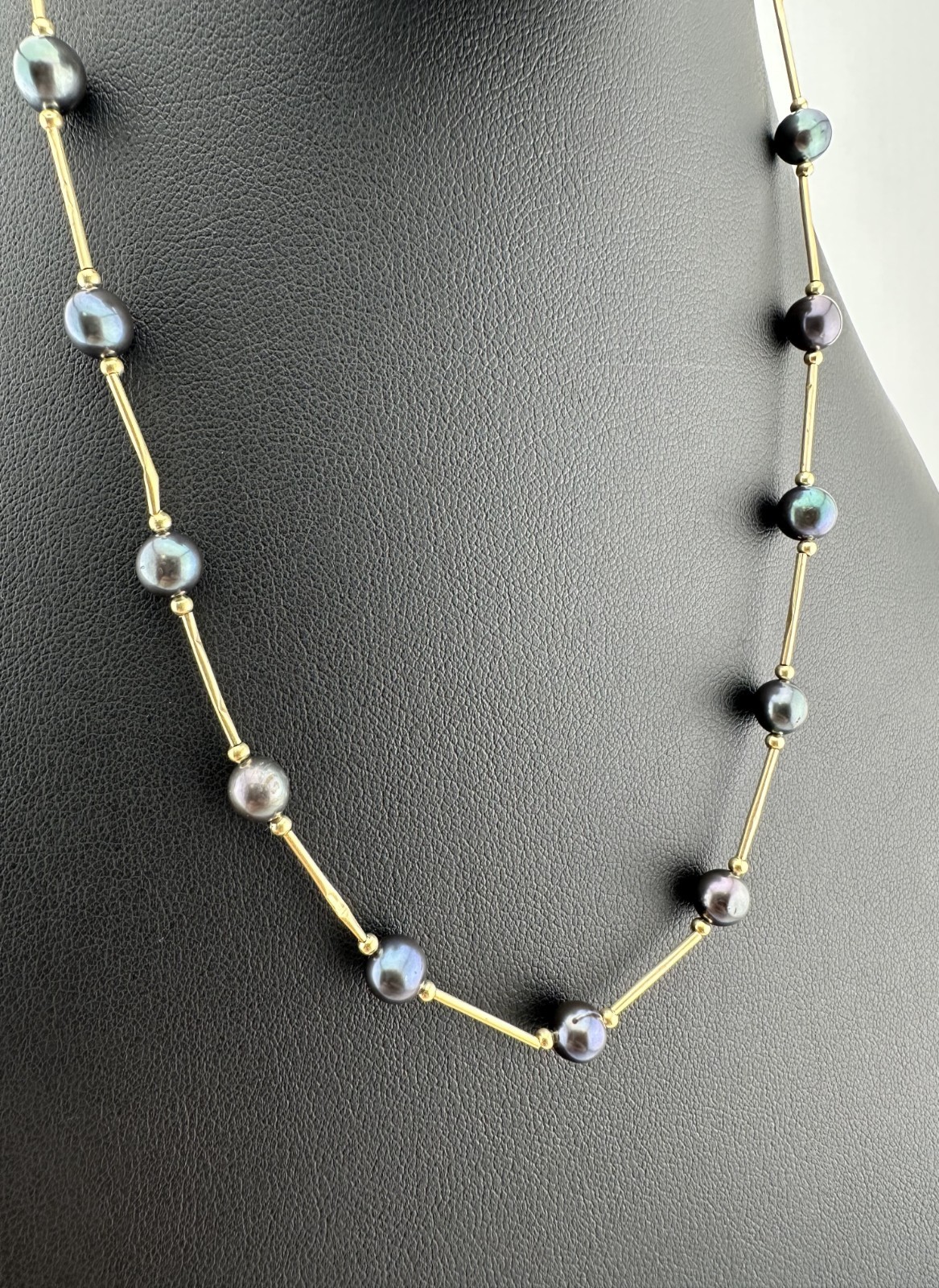 14k Yellow Gold Black Tahitian Pearl 5.5mm-6mm Necklace 17″