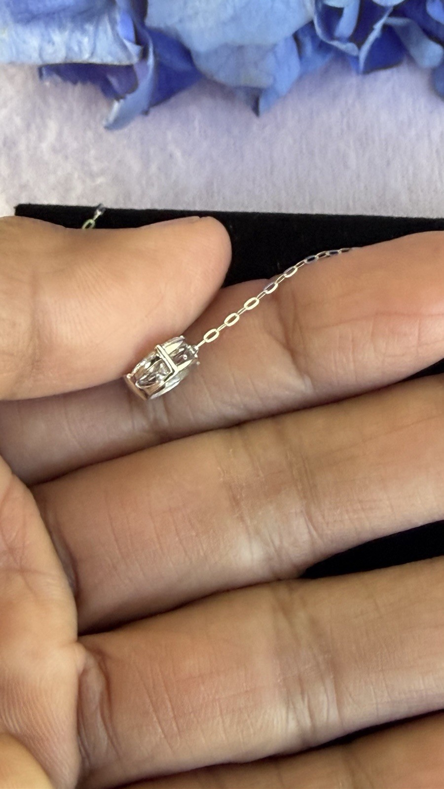 18K white gold Lab Grown Diamond Necklace with 0.50 carat diamond