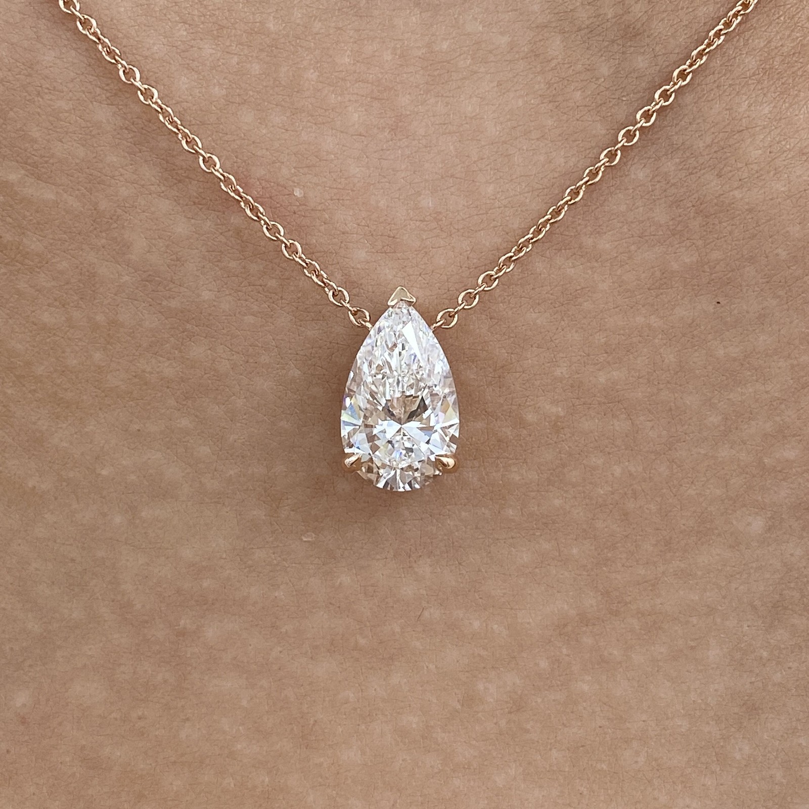 2ct Pear Pendant Necklace Rose Gold 14K Labcreated Diamond E/VVS2 Cert