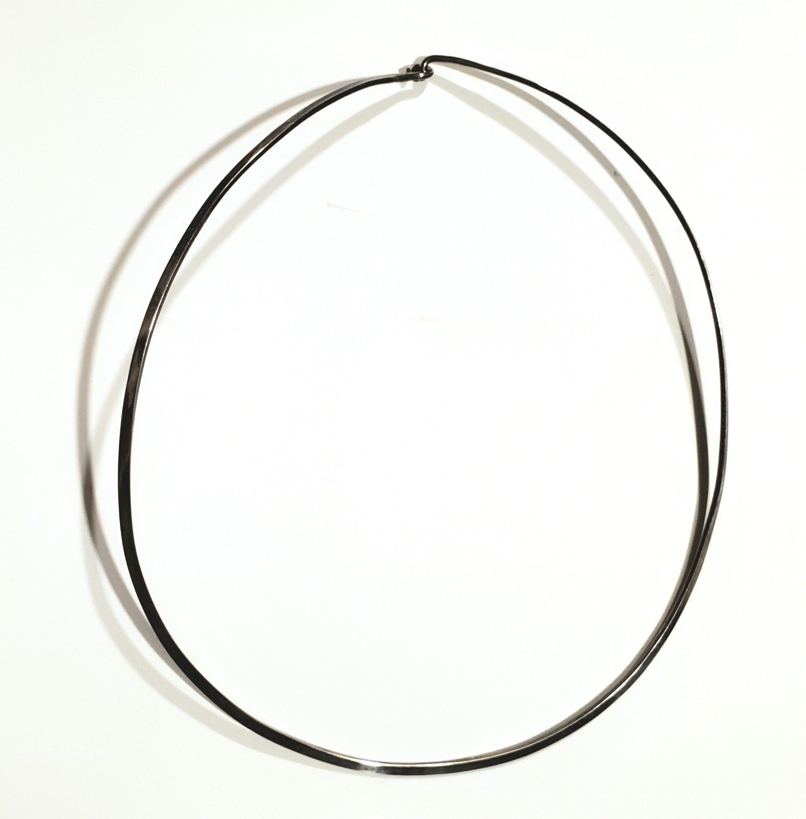 Simplr Neck Ring Wire Collar Chic Minimalist Oval kinda oxidized 925 Silver
