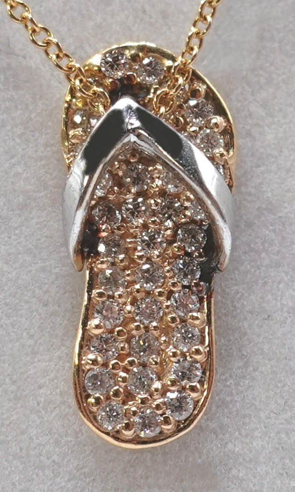 Lady’s petite 14k two tone gold pave diamond sandal flipflop pendant necklace 19