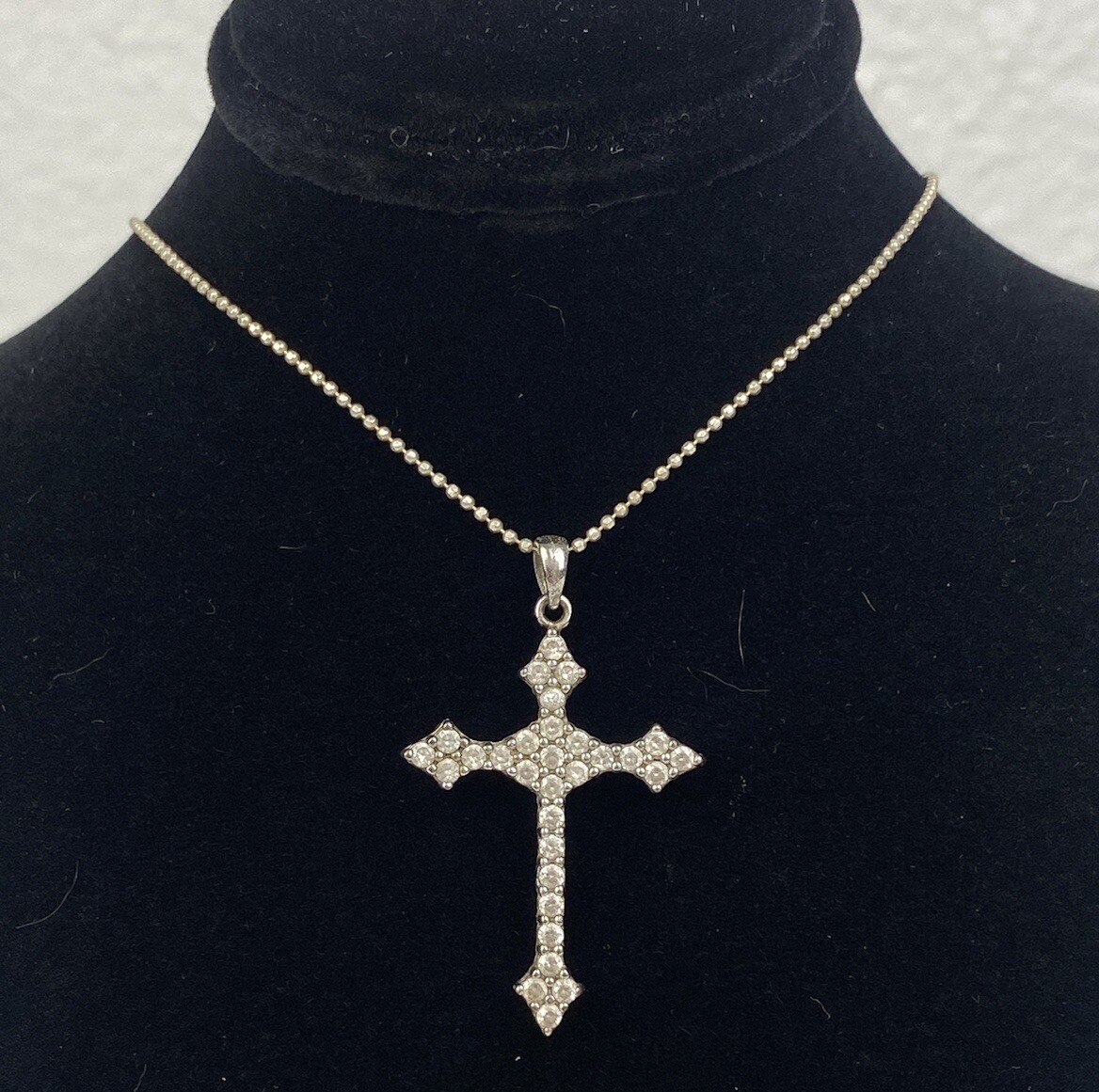 Sterling Silver 16″ Necklace Gothic Cross Pendant Clear CZ Ball Chain