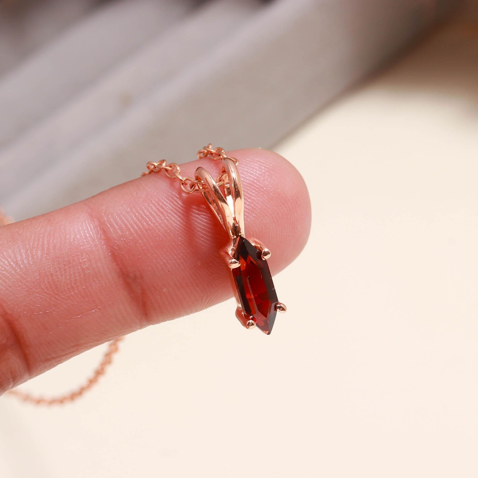 100%Natural Garnet Hexagon Necklace Rose Gold Plated 925 Sterling Silver Jewelry
