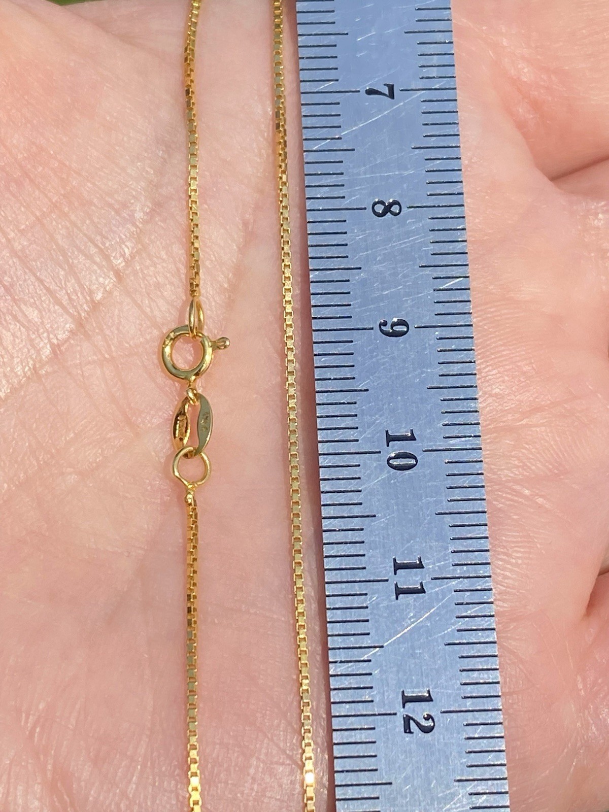 Solid 14K Yellow Gold 0.8mm Box Chain Necklace, 18 Inches, 2.01 Grams