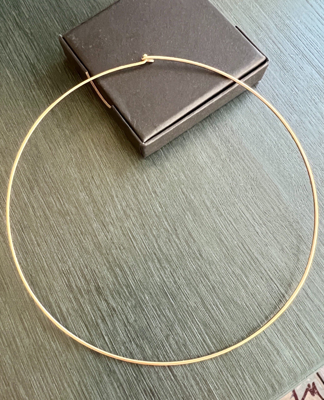 Vintage 14K Gold Polished 1.0mm Stiff Round Neck Wire Solid Necklace 14.5″