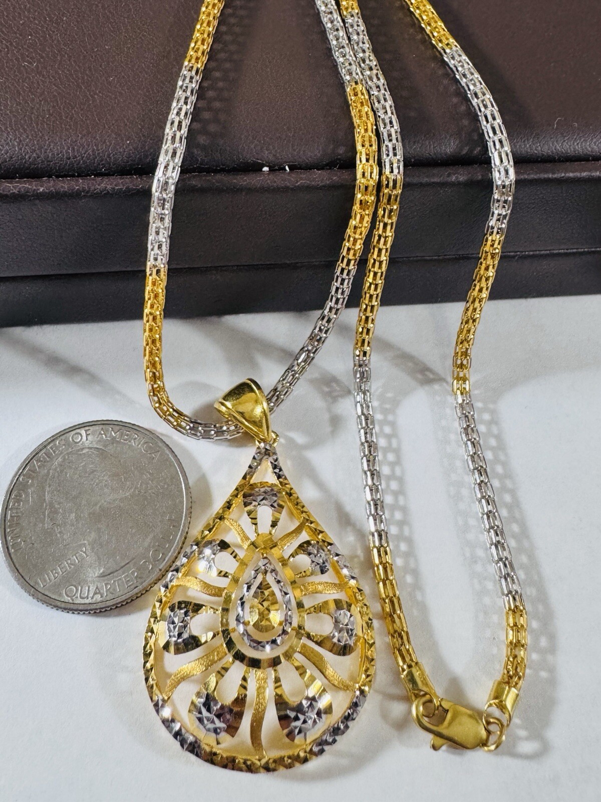 22K 916 Real Gold 21.5”/22” long Teardrop Necklace 16.8g 3.mm Womens