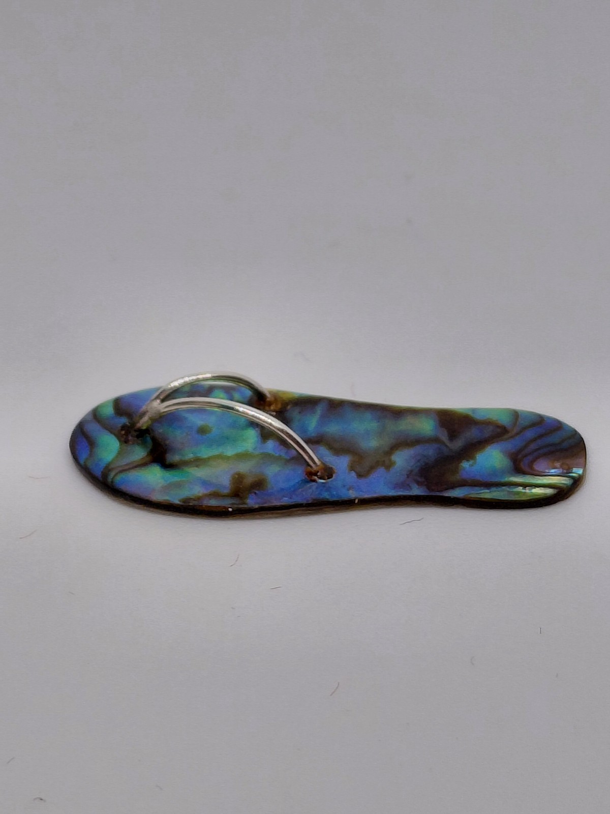 925 Sterling Silver NZ Paua Abalone Shell Jandal Flip Flop Pendant Charm 3cm