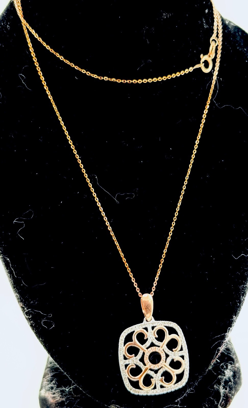 14k White Rose Gold .35Cttw Diamond Filigree Pendant Necklace19.5″, 2.67g approx