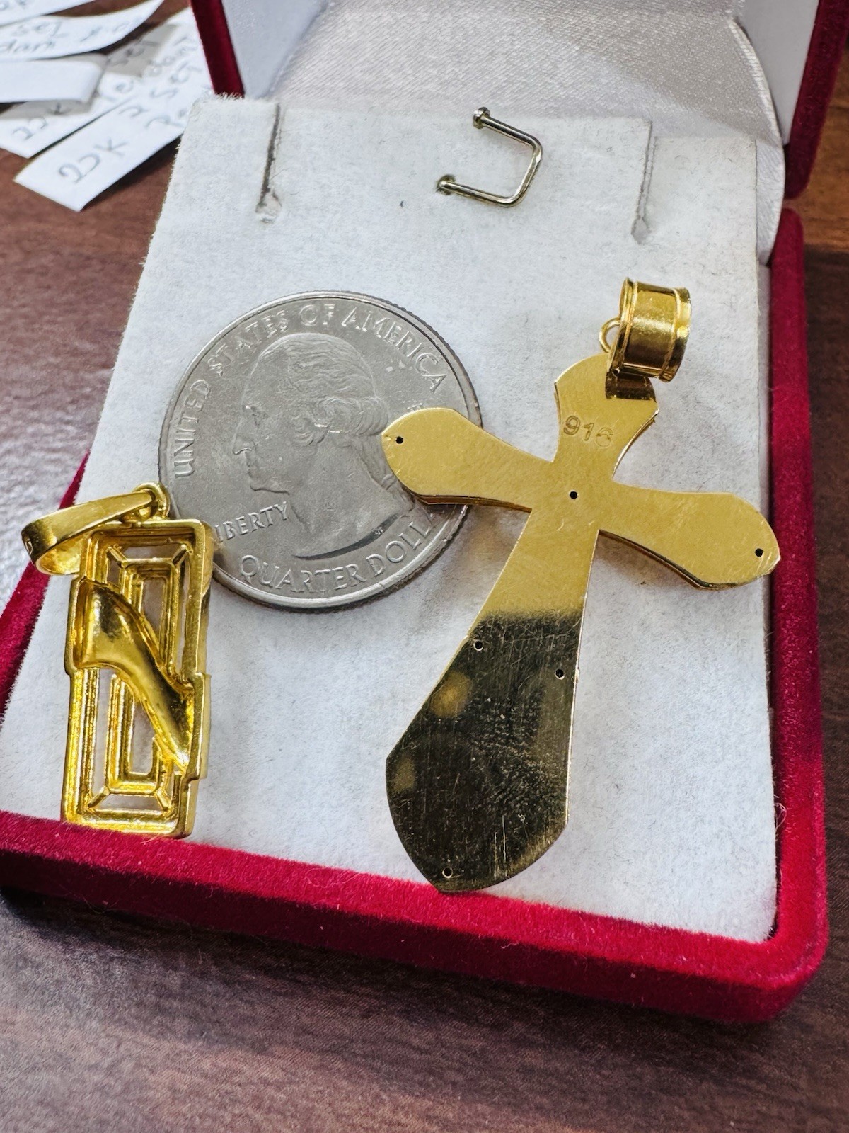 22K 916 22C Real Gold Two Set of Pendant 1 x Rectangle & 1x Cross 7.6g