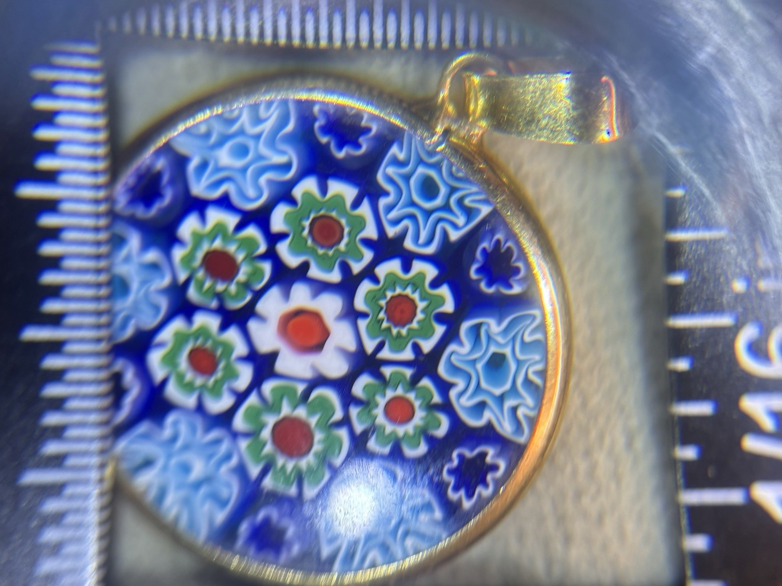 Vintage 18K 750 Bezel Italian Murano Millefiori Daisy Floral Pendant 2.10G 26mm