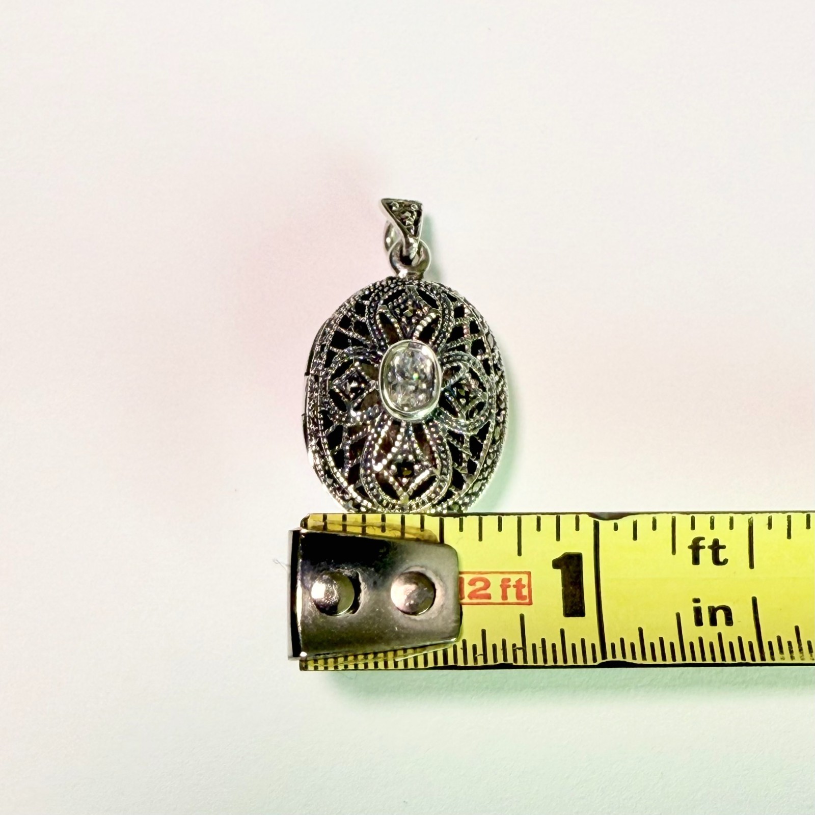 FAS 925 Sterling Silver Marcasite Oval Filigree Locket Pendant w/ Clear Crystal