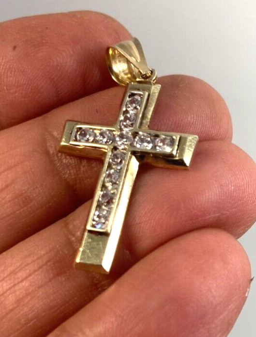 Gold Cross Solid 10Kt | 2.40 Grams | Polish Finish | 1.50 x 0.75 in