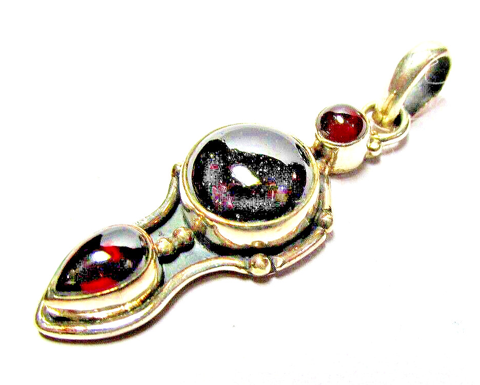 .925 Sterling Silver Red Almadine Garnet Semi Precious Stone Pendant – (#1980)