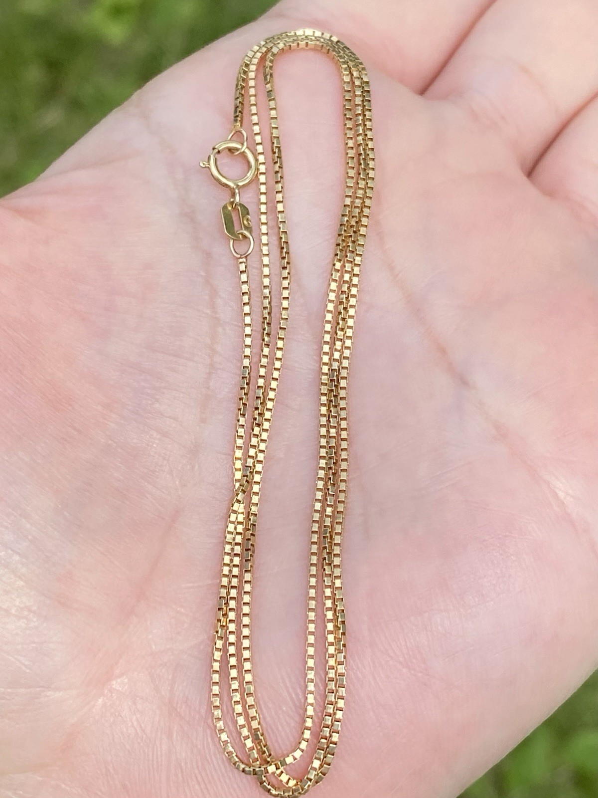 Solid 14k Yellow Gold 1.0mm Box Chain Necklace 3.01 Grams- 21 Inches