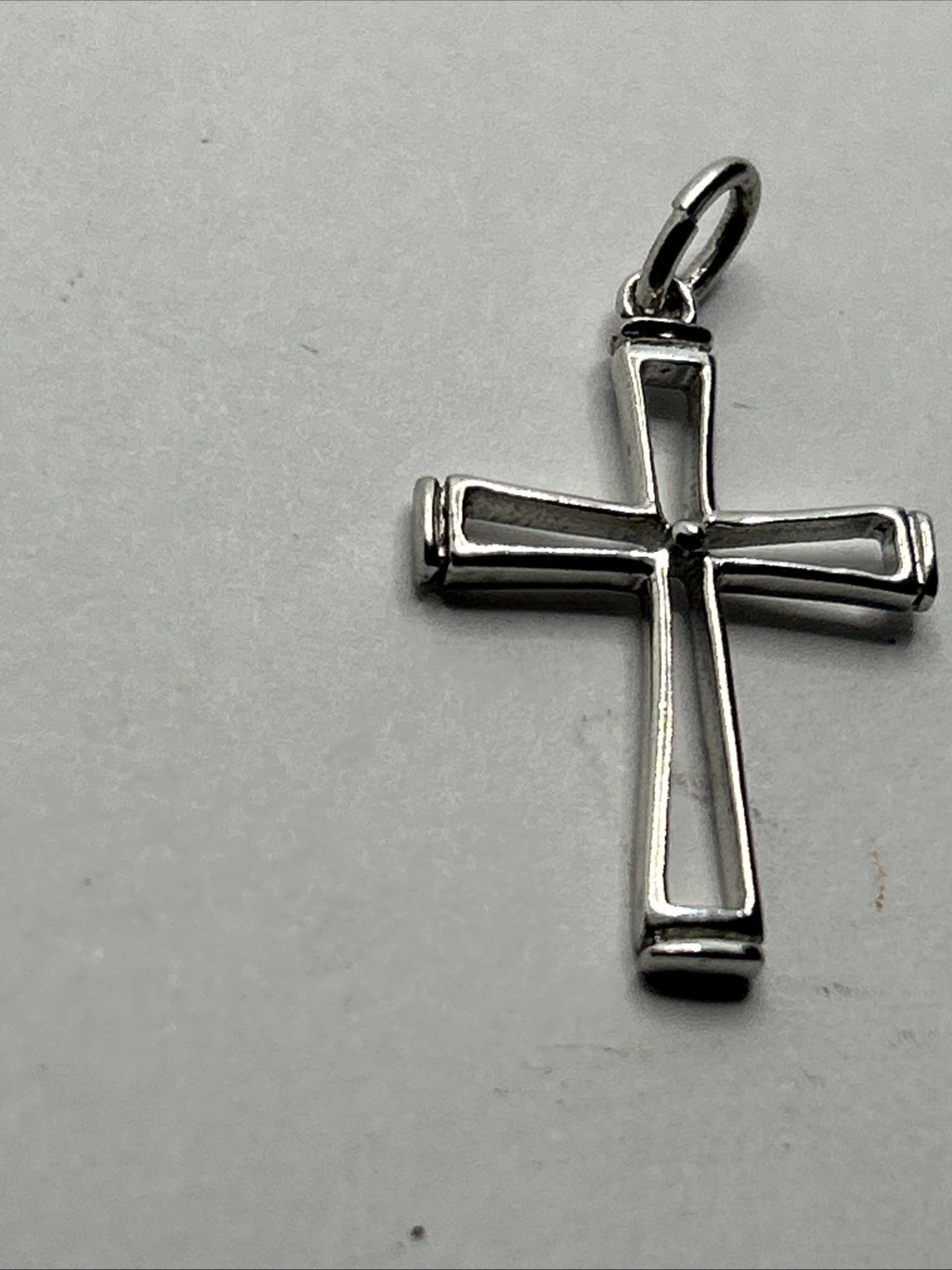 New Small Cross Pendant, 925 Sterling Silver