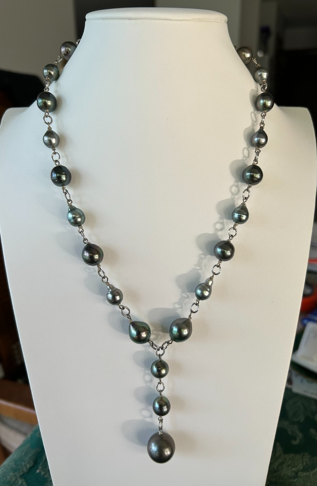 Sterling Silver Tahitian Pearl Dangle Necklace, 19.5 Inches With a 2 Inch Dangle
