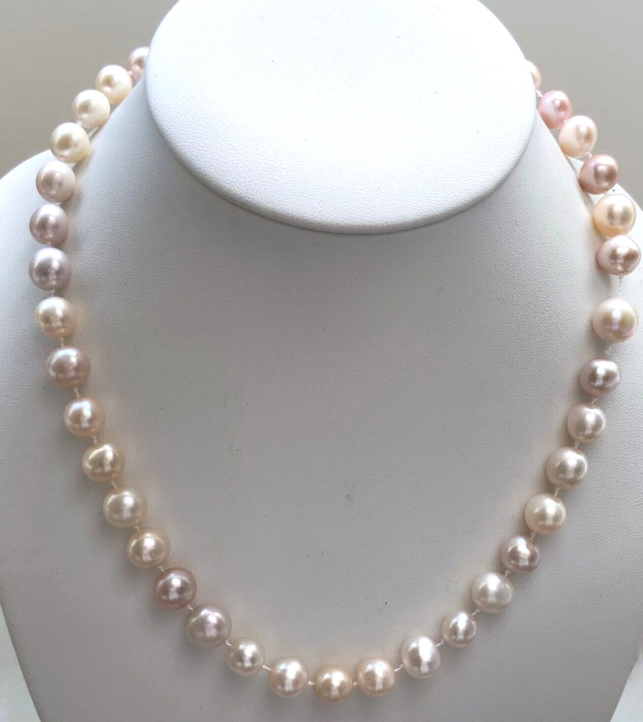 VINTAGE PINK CULTURED PEARL 18″ NECKLACE 14K GOLD CLASP | 40 PEARLS 8.5MM-10.7MM