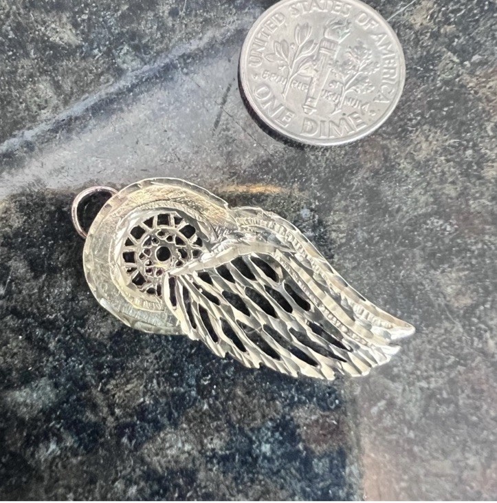 14K Yellow Gold Red wings Pendant Charm, Angels Theme, No Stone