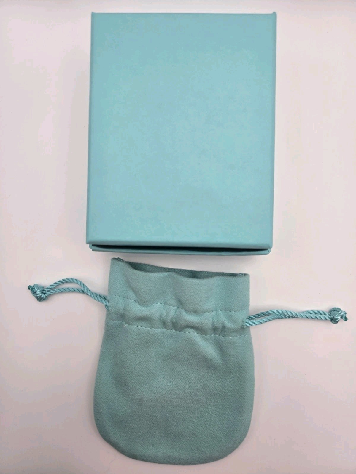 Vintage Tiffany & Co. 3 Key Pendant on 16″ Necklace in Sterling Silver Box Pouch