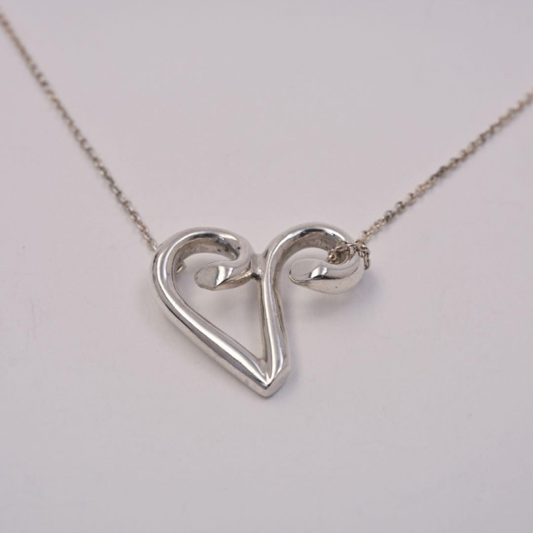 Tiffany & Co. Paloma Picasso Alphabet V Necklace Silver 925 Unisex Used Good
