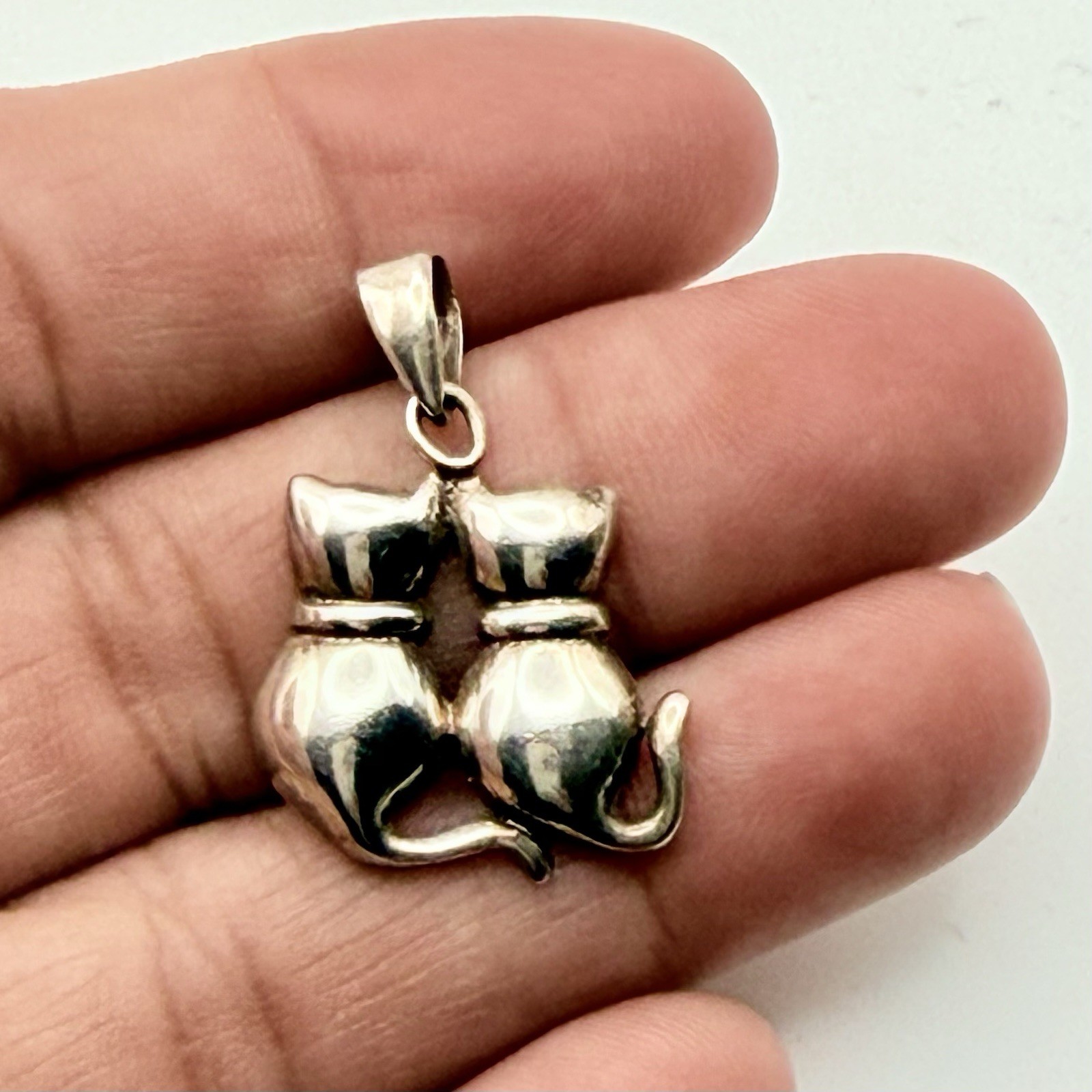 Two Kittens Sterling Silver 925 Cat Lover Pendant Love Friendship Cat Gift 1”