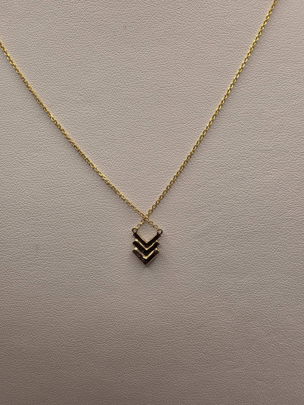 10K Yellow Gold Diamond Chevron Necklace Natural Pave Diamond Geometric V Pendan