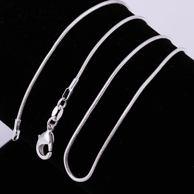 Share Men&Women’s 925 Sterling Silver Tarnish-Free Italian Snake Chain Necklace