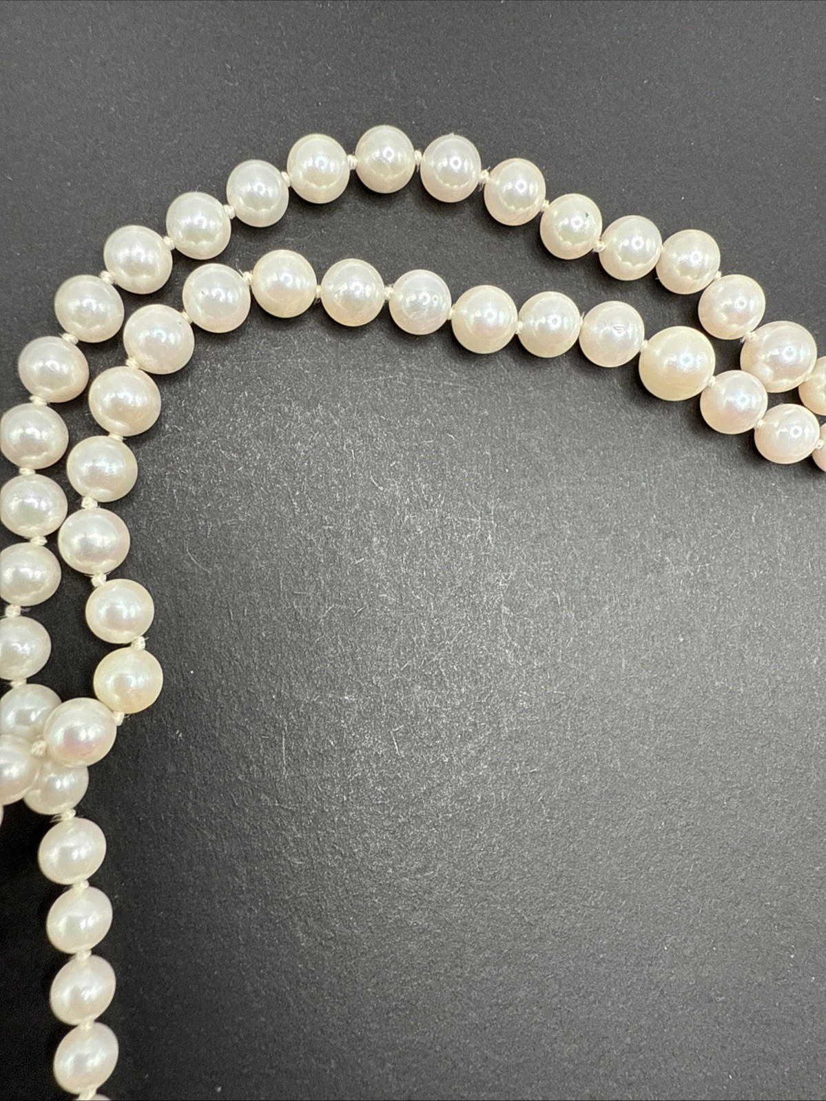 Double-strand cultured pearl necklace, clasp in 14K gold, Seaborne, Usa 20” J64