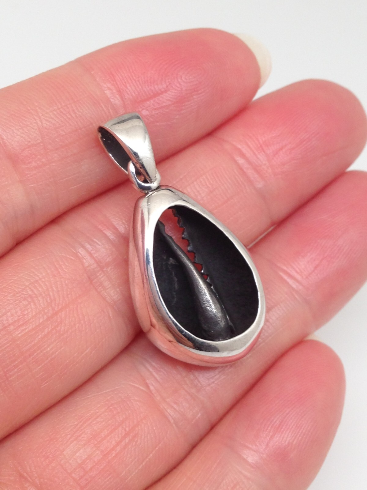 Cowry Cowrie Shell Pendant 925 Sterling Silver Heavy Beach Charm 21mm (30mm)