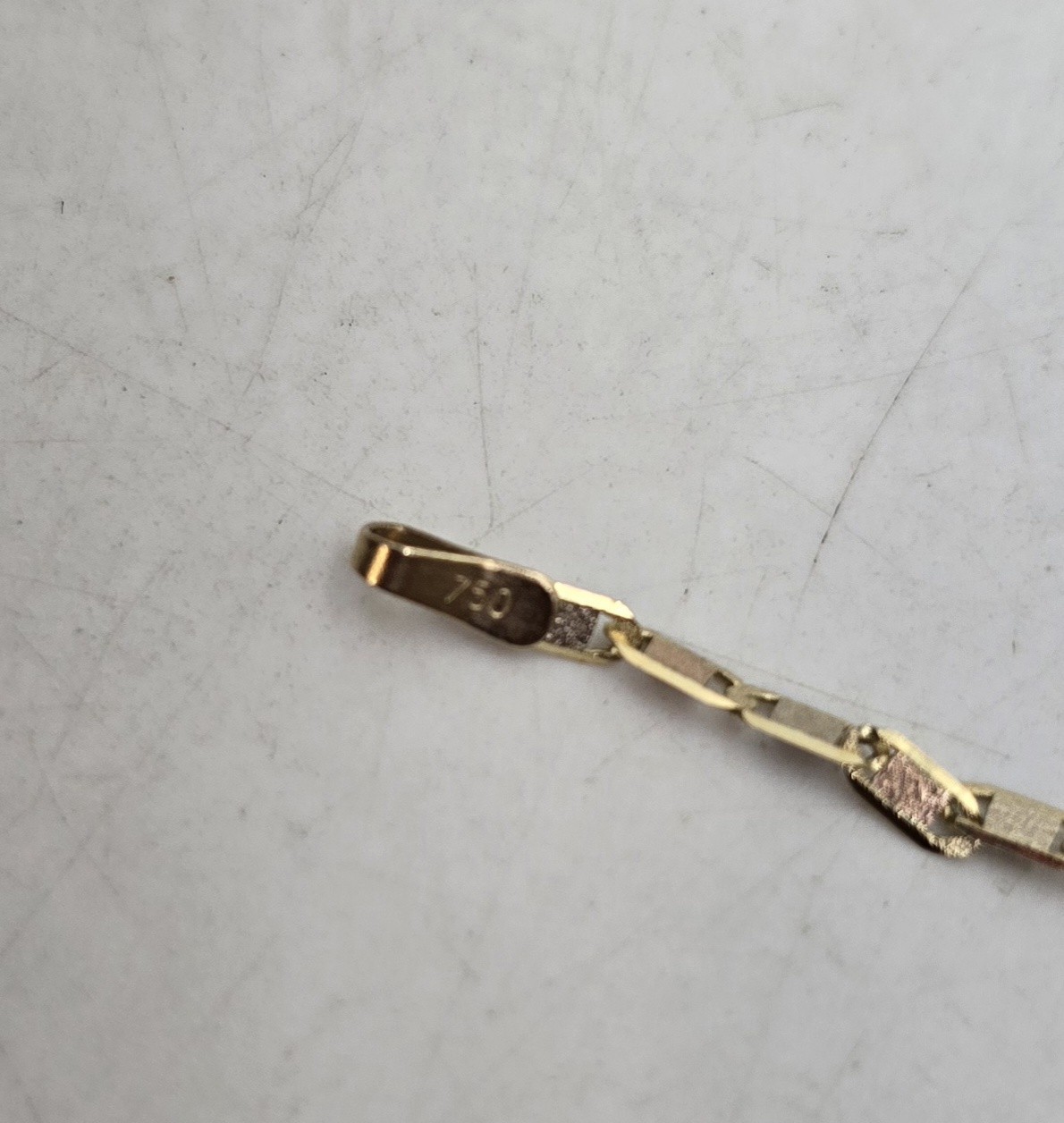 Excellent 18K Yellow Gold 16.5″ Arabic Script Nameplate Necklace 5.19g