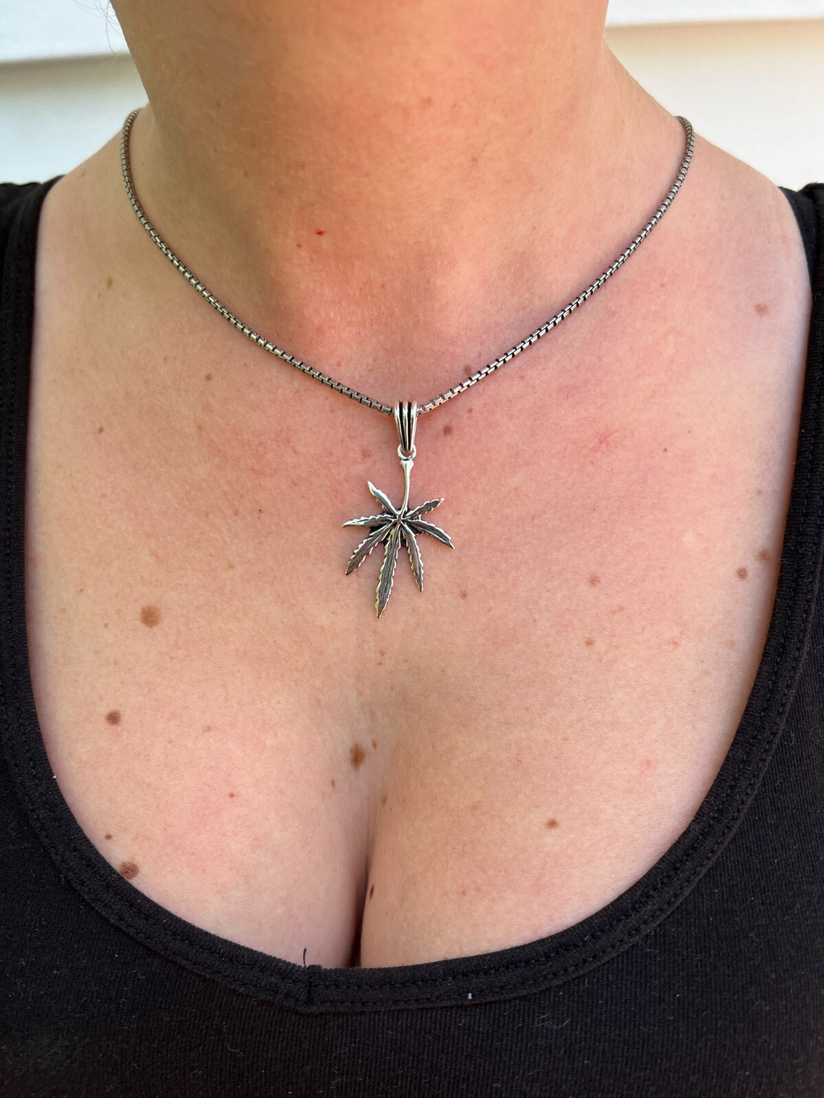 Real 925 Silver / 14k Gold Plated Marijuana Leaf Oxidized Pendant Necklace Charm
