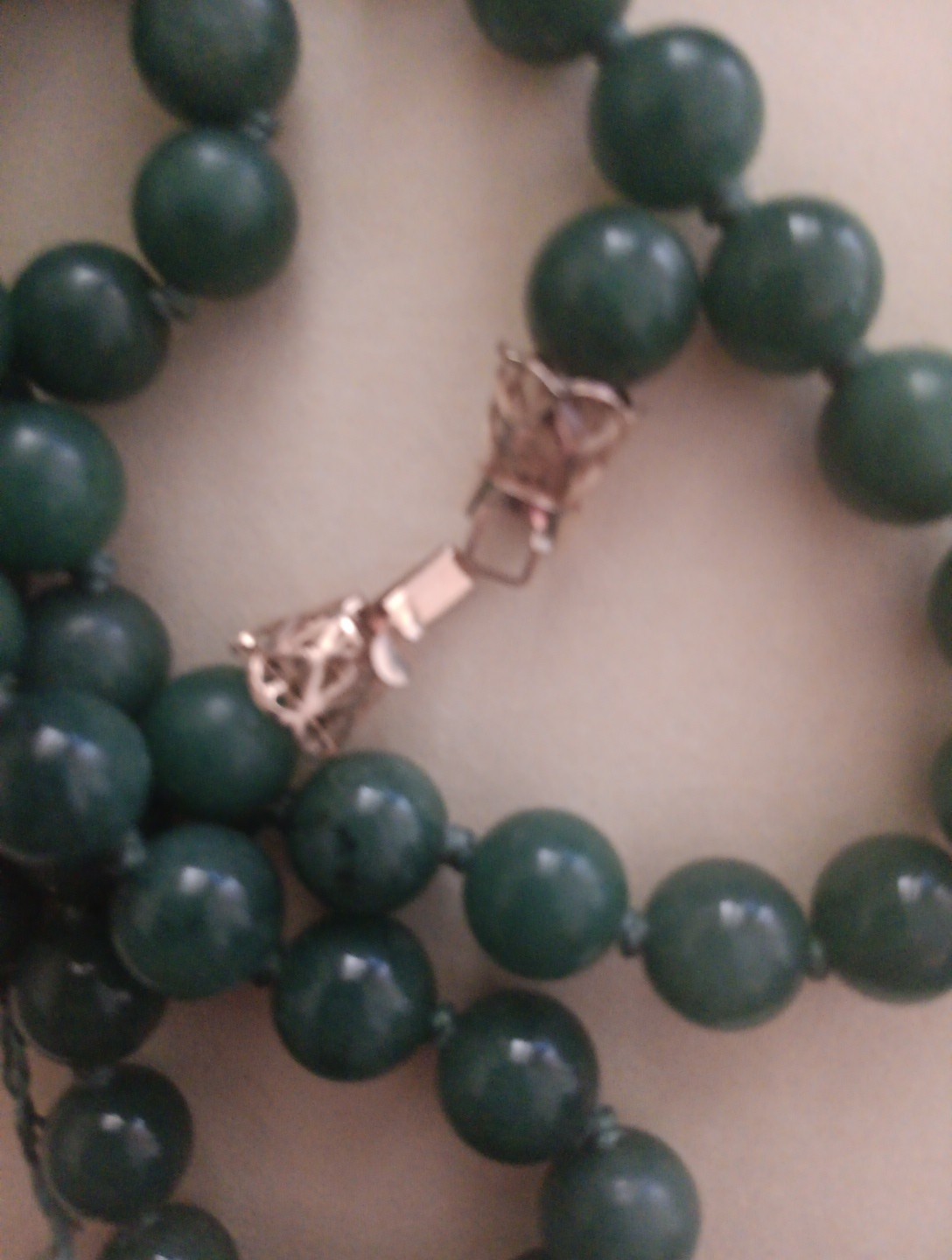 GREEN Jade UNDYED,no Scratches! Necklace 585 Clasp 20 inches Apox 1960