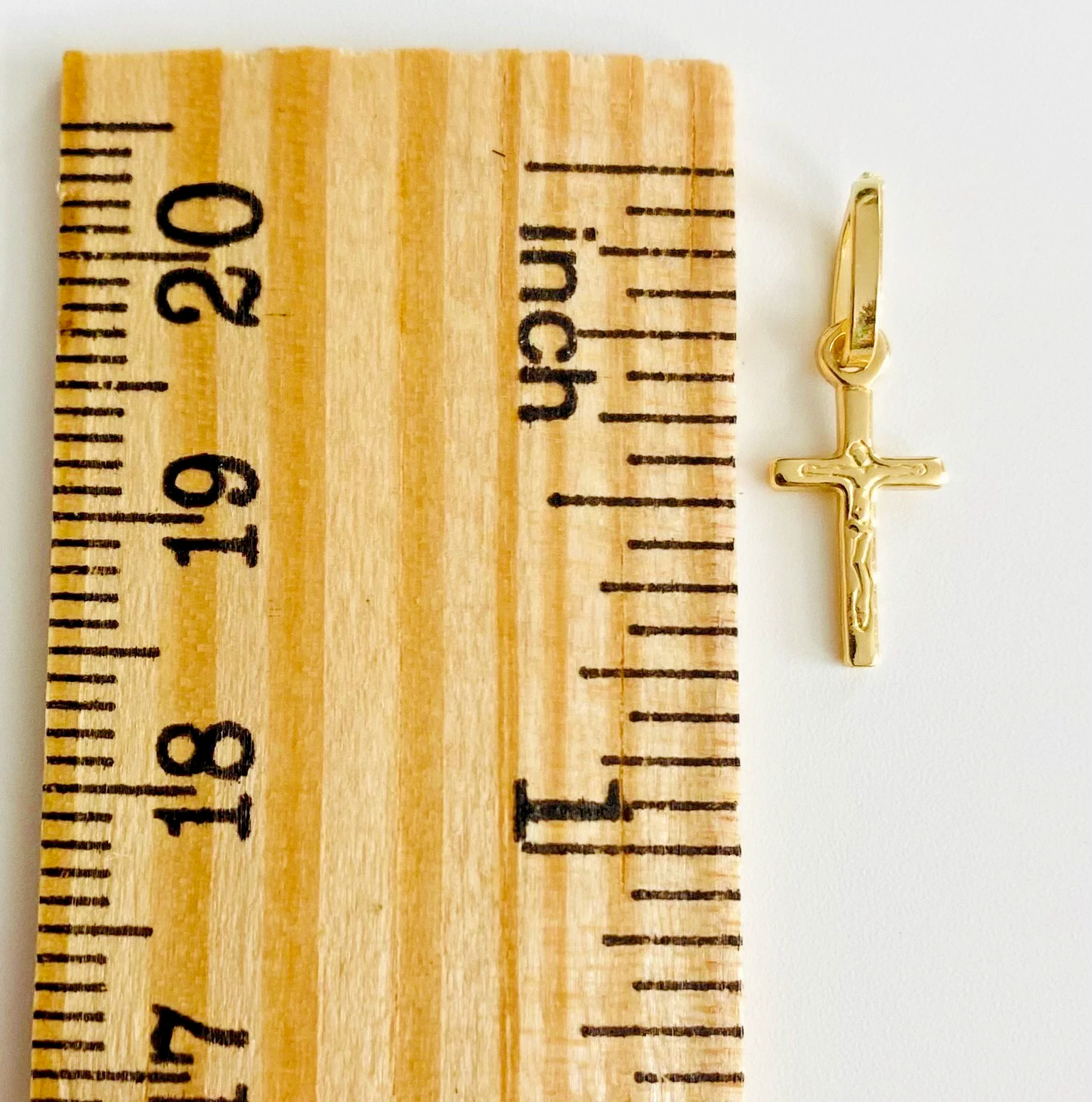 18K GOLD FILLED CARAVACA CROSS PENDANT / GOLD FILLED DIJE DE CARAVACA CRUZ – P94