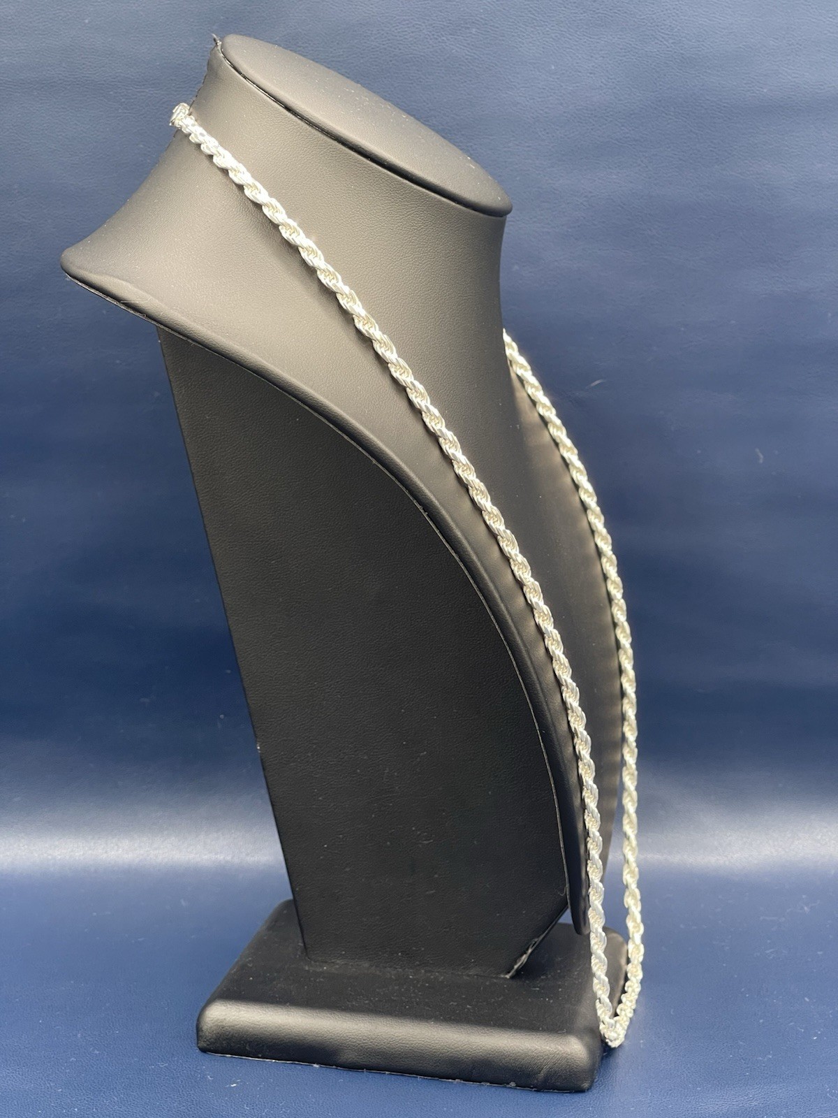 Sterling Silver 925 28 inch Italian Rope Chain 4 MM Lobster Clasp *40.5 GRAMS