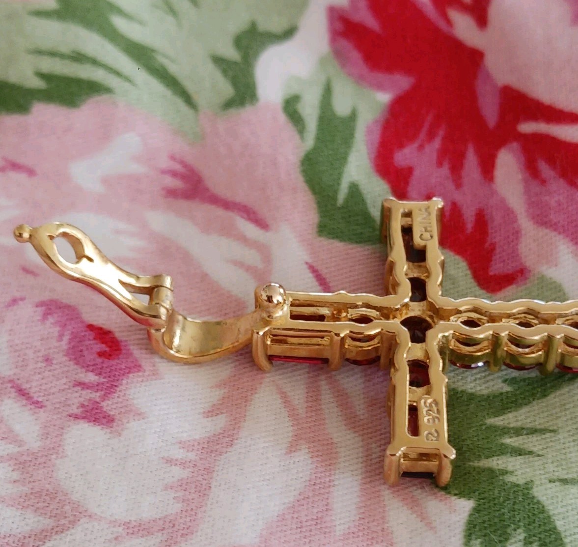 🌸JTV, VERMELLO GARNET, “ENHANCER”, CROSS, DESIGNER, FANCY “R” 18K OVER STERLING
