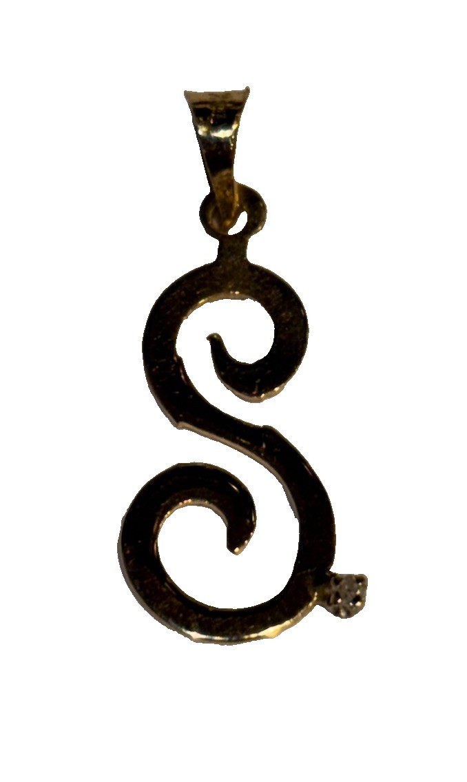 Women’s 14K Yellow Gold Custom Made “S” Letter Pendant/Charm With Round Diamond