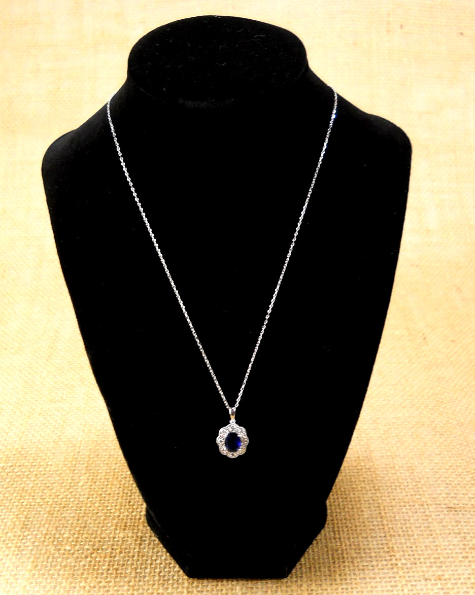 2.25 Ct Oval Sapphire and Lab Created Diamond Halo 925 Silver 18 in Necklace