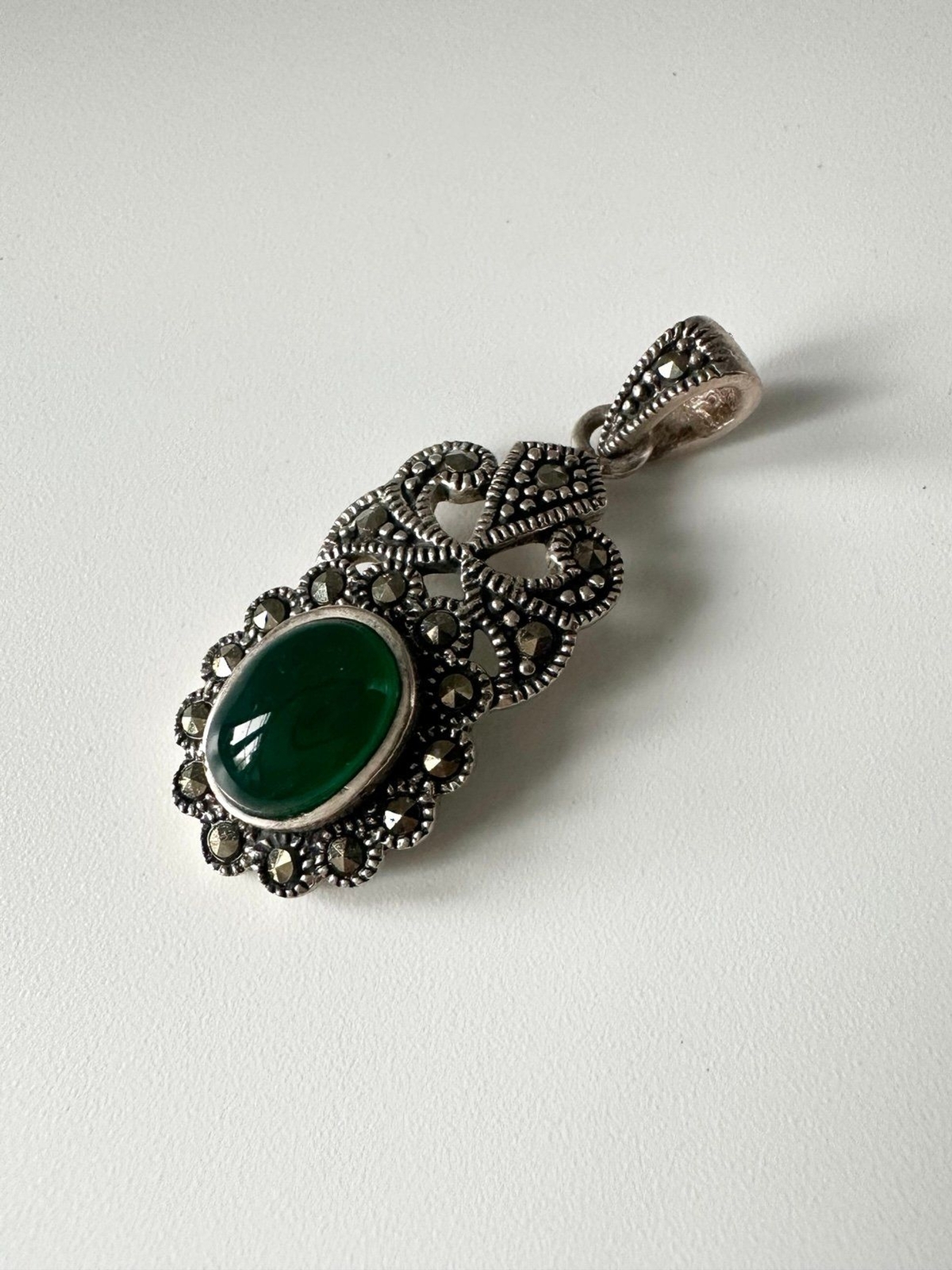 Vintage sterling silver marcasite green onyx Pendant