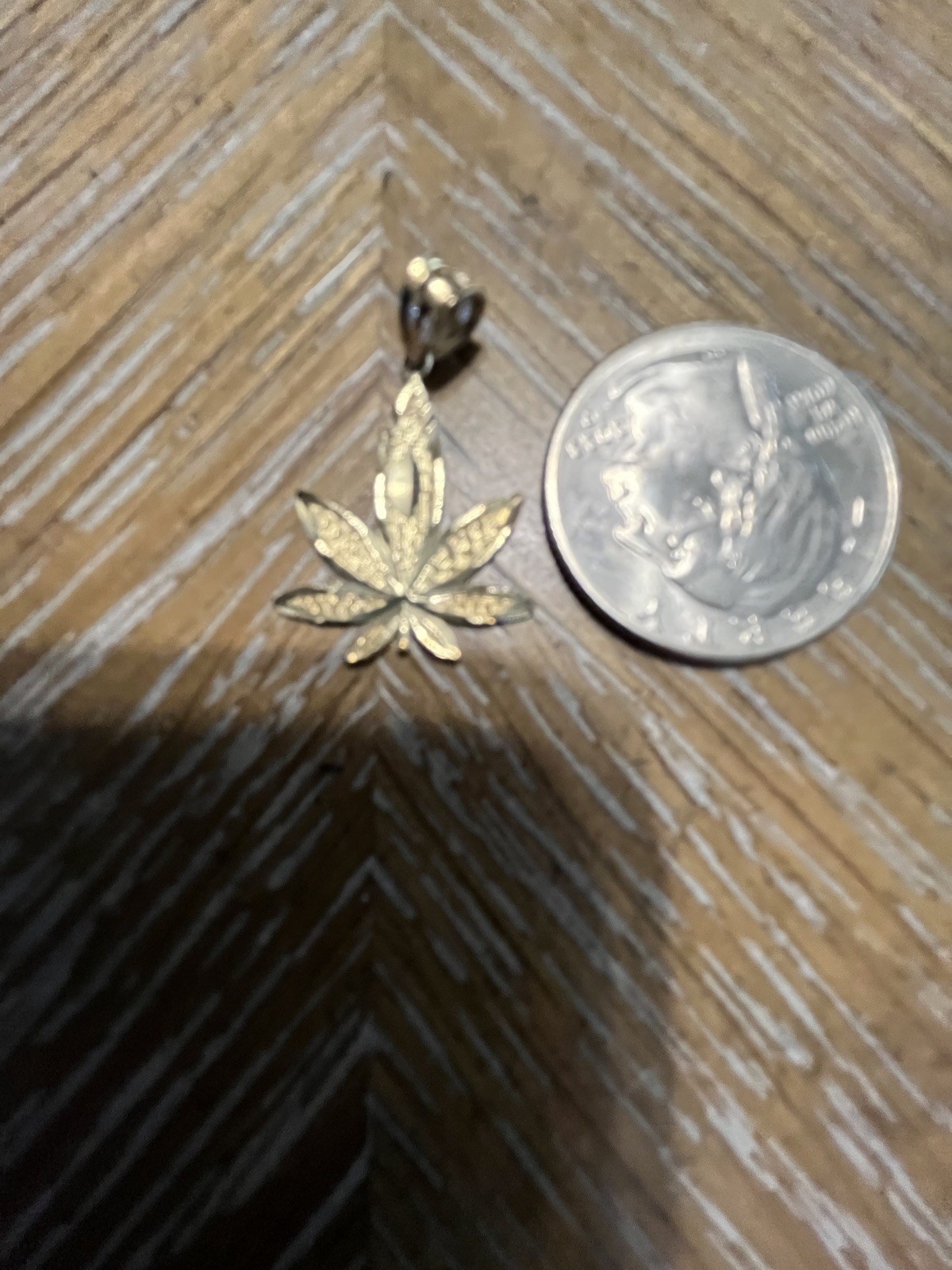 10k Yellow Gold Diamond Cut Marijuana Leaf Pendant New