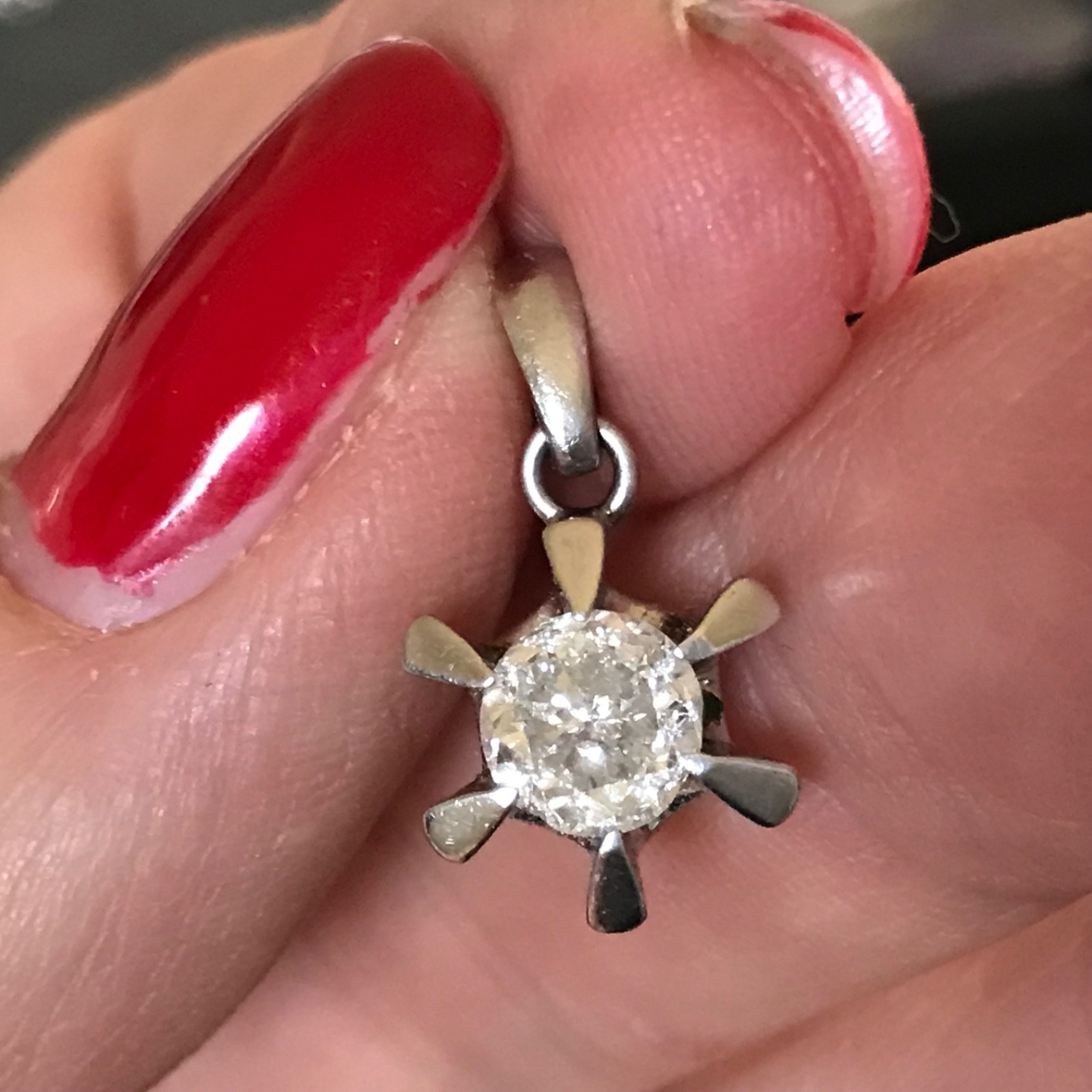 platinum diamond pendant 1ctw 2.99g 11mm white 900 platinum 6 prong natural
