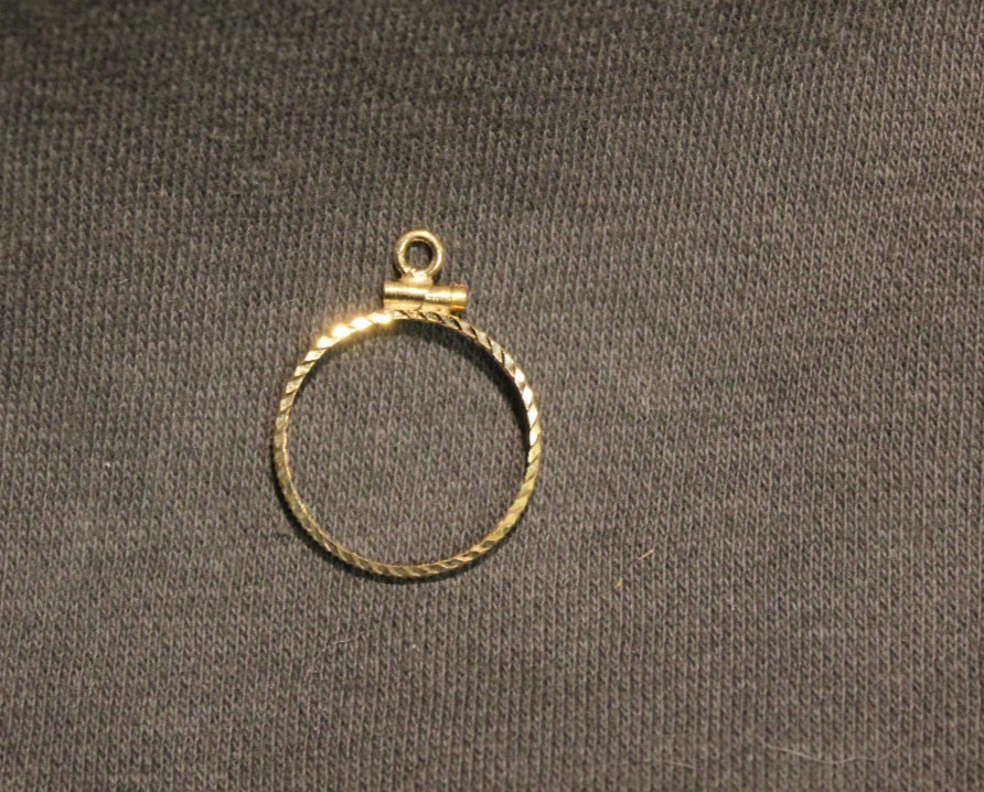 14K BEZEL FOR MEXICO 5 PESO GOLD COIN. SCREW TOP / DIAMOND CUT. N.O.S.!