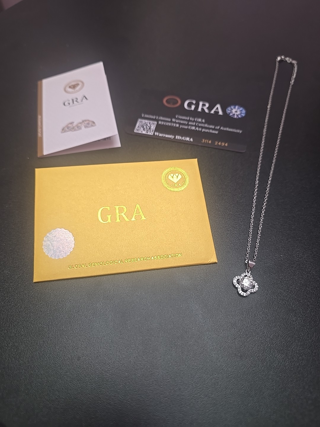 GRA 925 Sterling Silver 1ct D Color Moissanite Clover Pendant Necklace