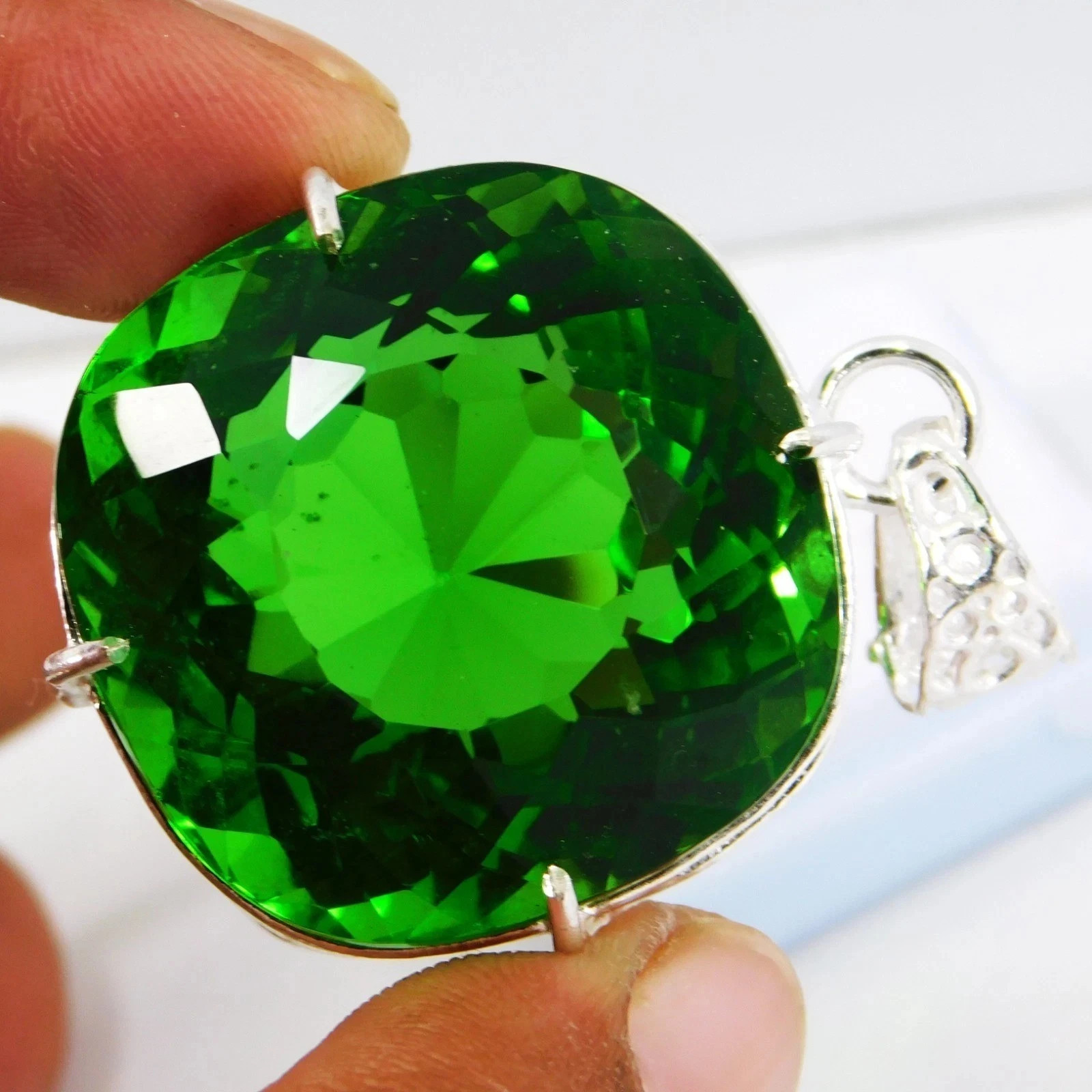 Certified 100 Ct Green Color Tsavorite Garnet Pendant Cushion Natural Gemstone