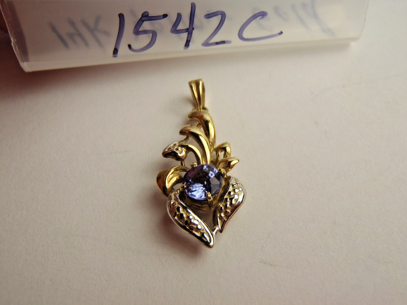 Solid 14k Yellow Gold Tanzanite Pendant 1.4 Grams 26mm x 11mm