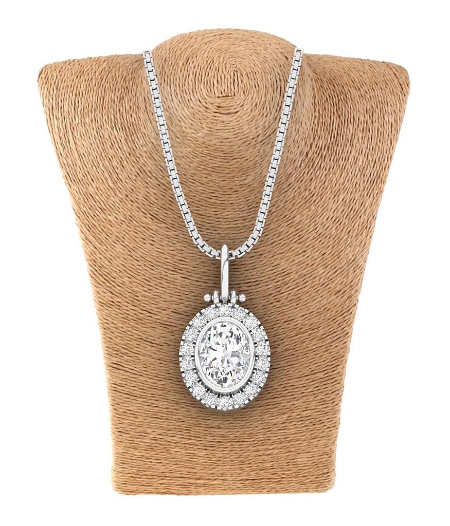 Round Oval Diamond Cluster Pendant Necklace I1 K 1.32 Ct 14K Yellow Gold 0.78In