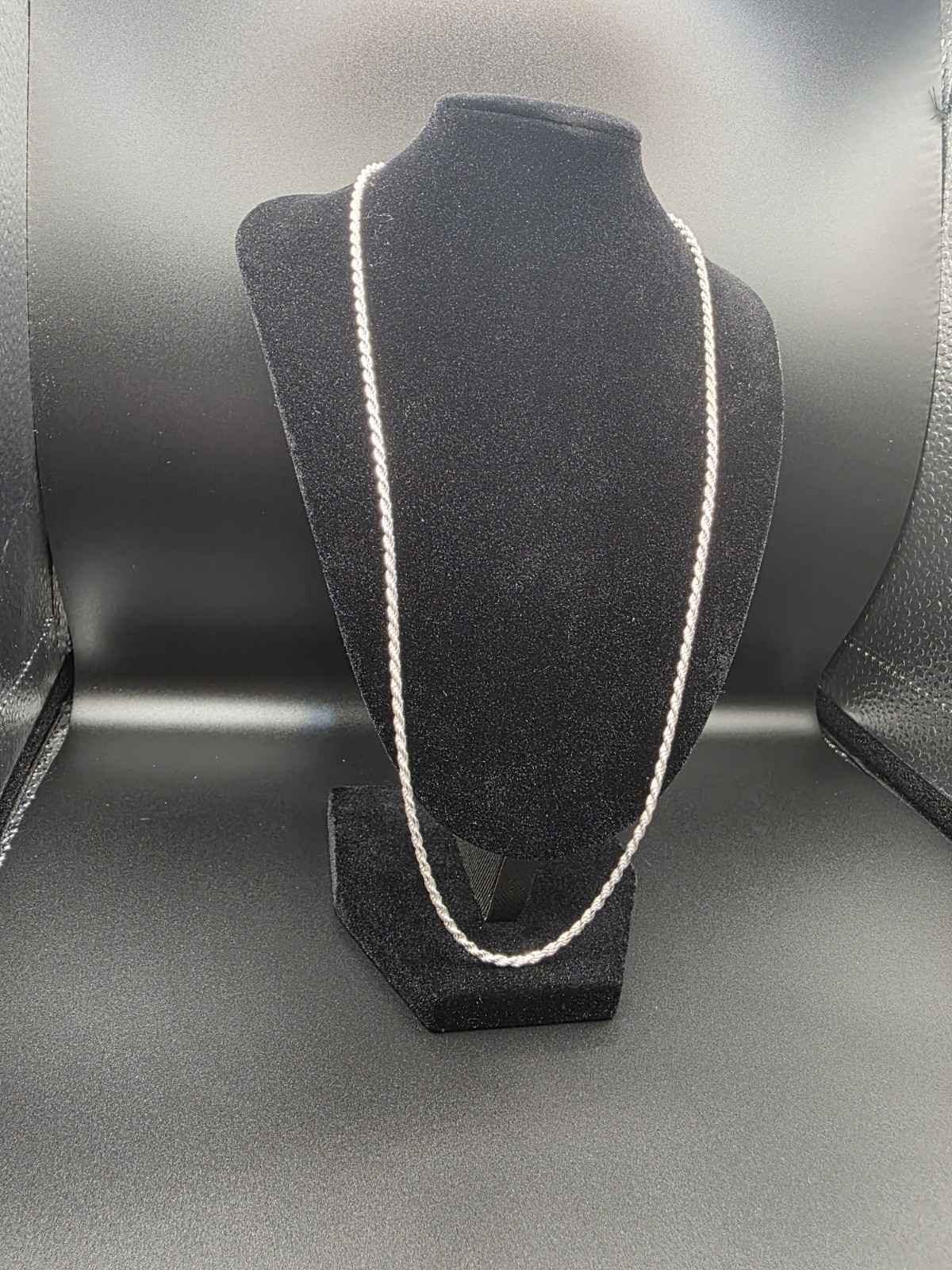 Sterling Silver 22-inch Rope Chain Necklace 11g