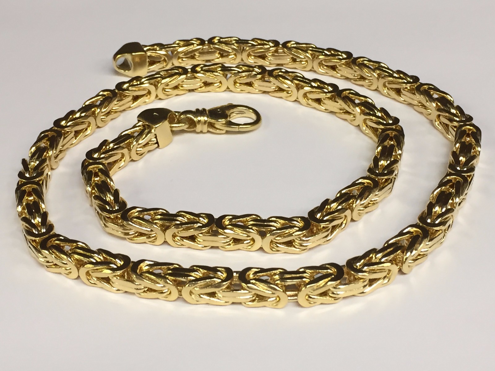 14k Yellow Gold 26″ Solid Byzantine Square Super 6.7mm 200 Grams Chain/Necklace